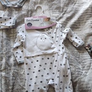 Zen footie brand new